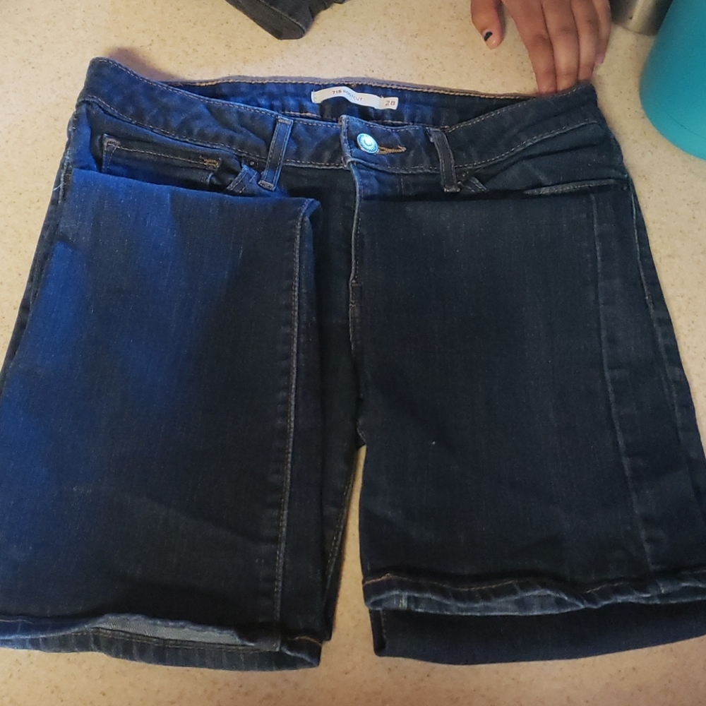 Levi's - Picture 2 of 6